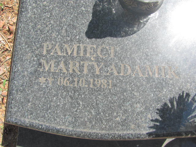 Marta Adamik 1981 Bydgoszcz - Grobonet - Wyszukiwarka osób pochowanych