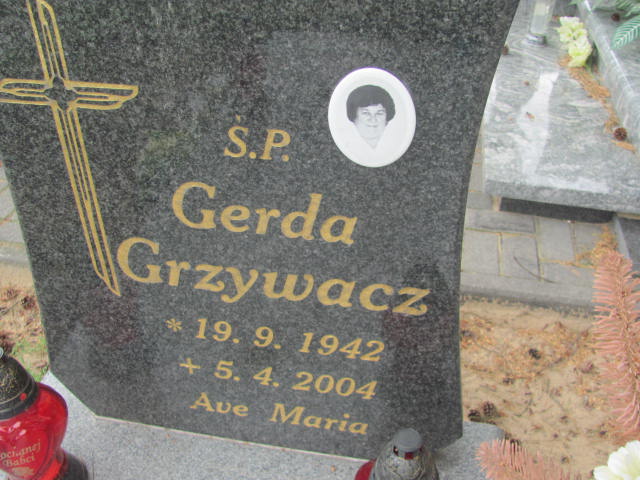 Gerda Grzywacz 1942 Bydgoszcz - Grobonet - Wyszukiwarka osób pochowanych