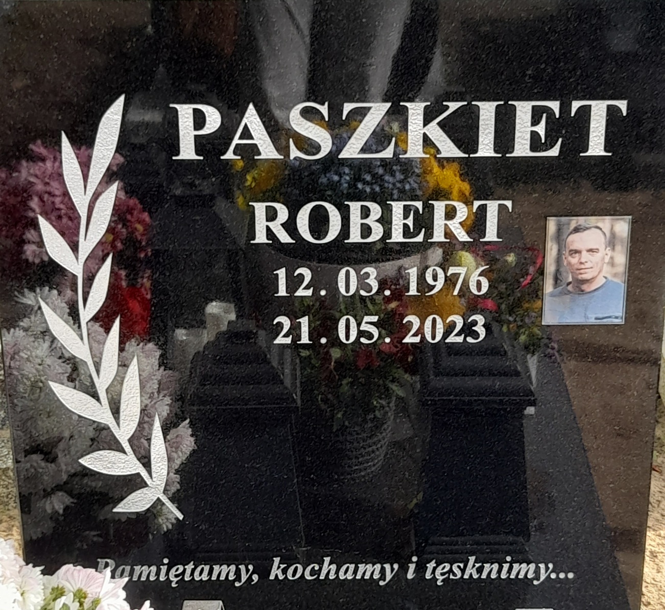 Robert Paszkiet 1976 Bydgoszcz - Grobonet - Wyszukiwarka osób pochowanych