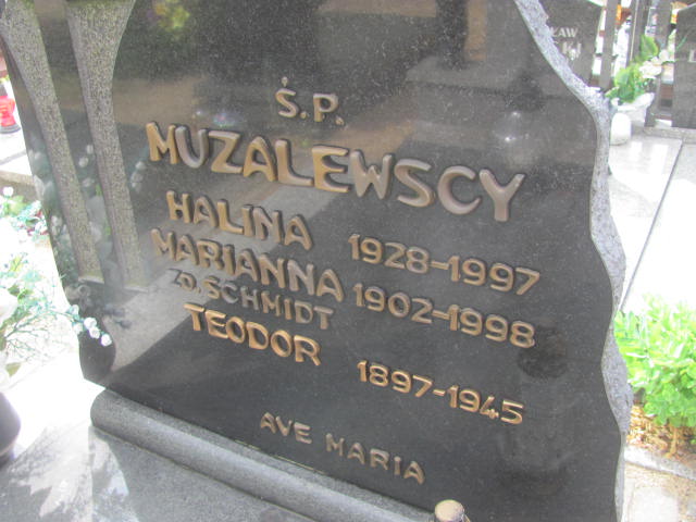Halina Muzalewska 1928 Bydgoszcz - Grobonet - Wyszukiwarka osób pochowanych