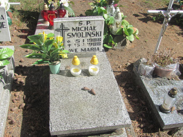 Grób Michał Smoliński