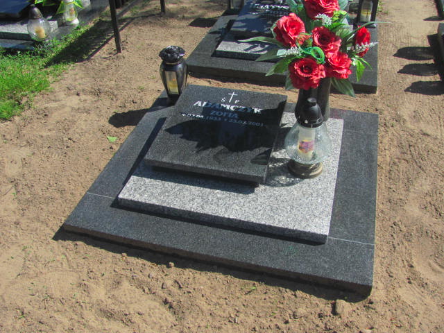 Grób Zygmunt Adamczyk