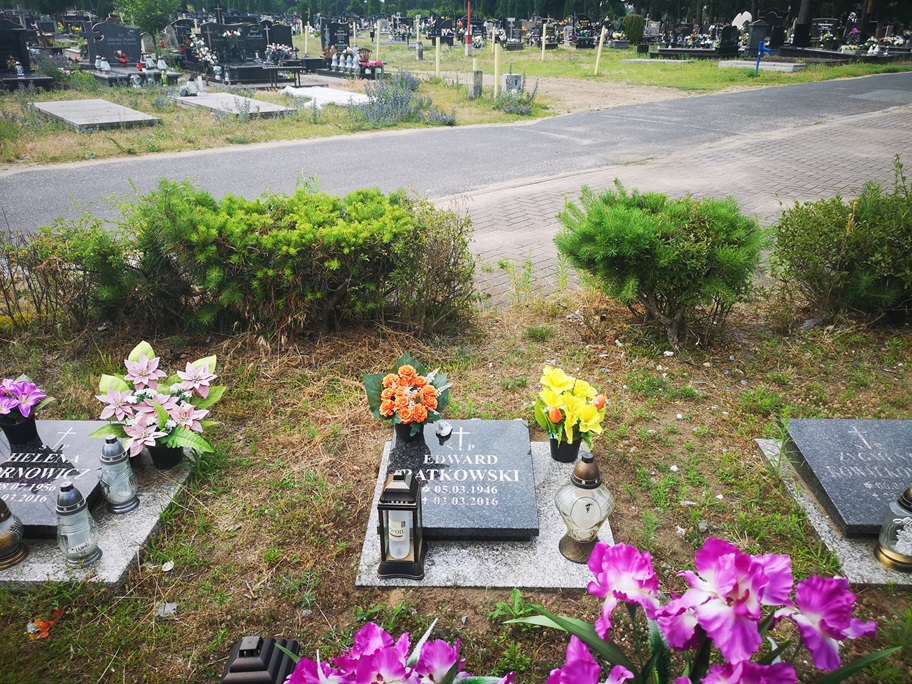 Grób Edward Ratkowski