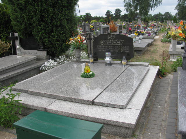 Grób Kazimierz Sadurski