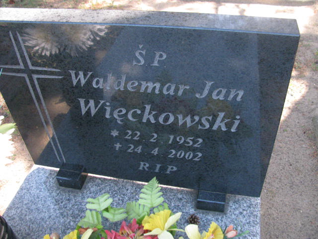Waldemar Więckowski 1952 Bydgoszcz - Grobonet - Wyszukiwarka osób pochowanych