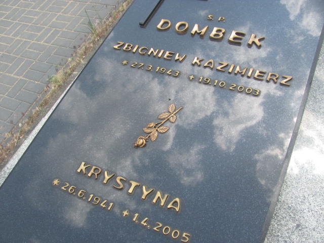 Krystyna Dombek 1941 Bydgoszcz - Grobonet - Wyszukiwarka osób pochowanych