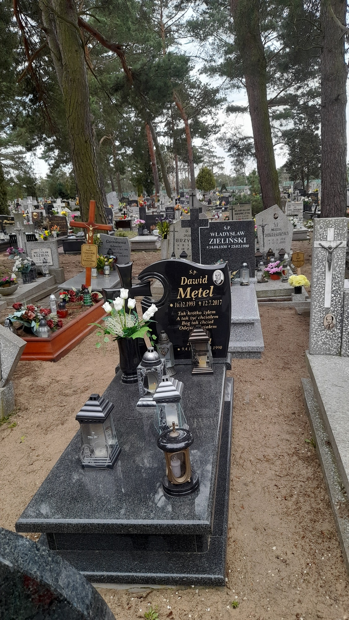 Dawid Mętel 1993 Bydgoszcz - Grobonet - Wyszukiwarka osób pochowanych