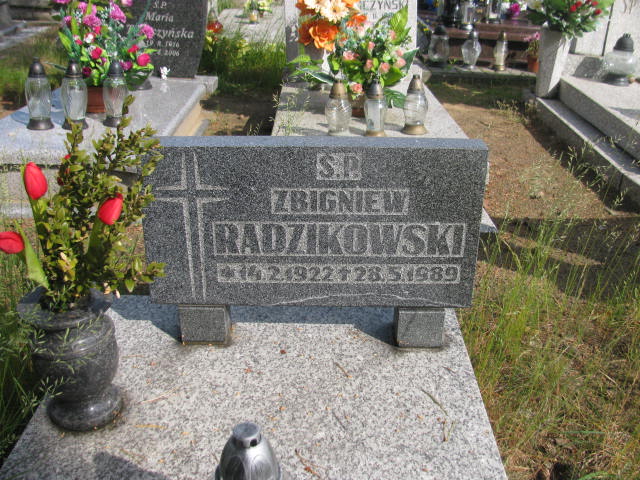 Halina Radzikowska 1928 Bydgoszcz - Grobonet - Wyszukiwarka osób pochowanych
