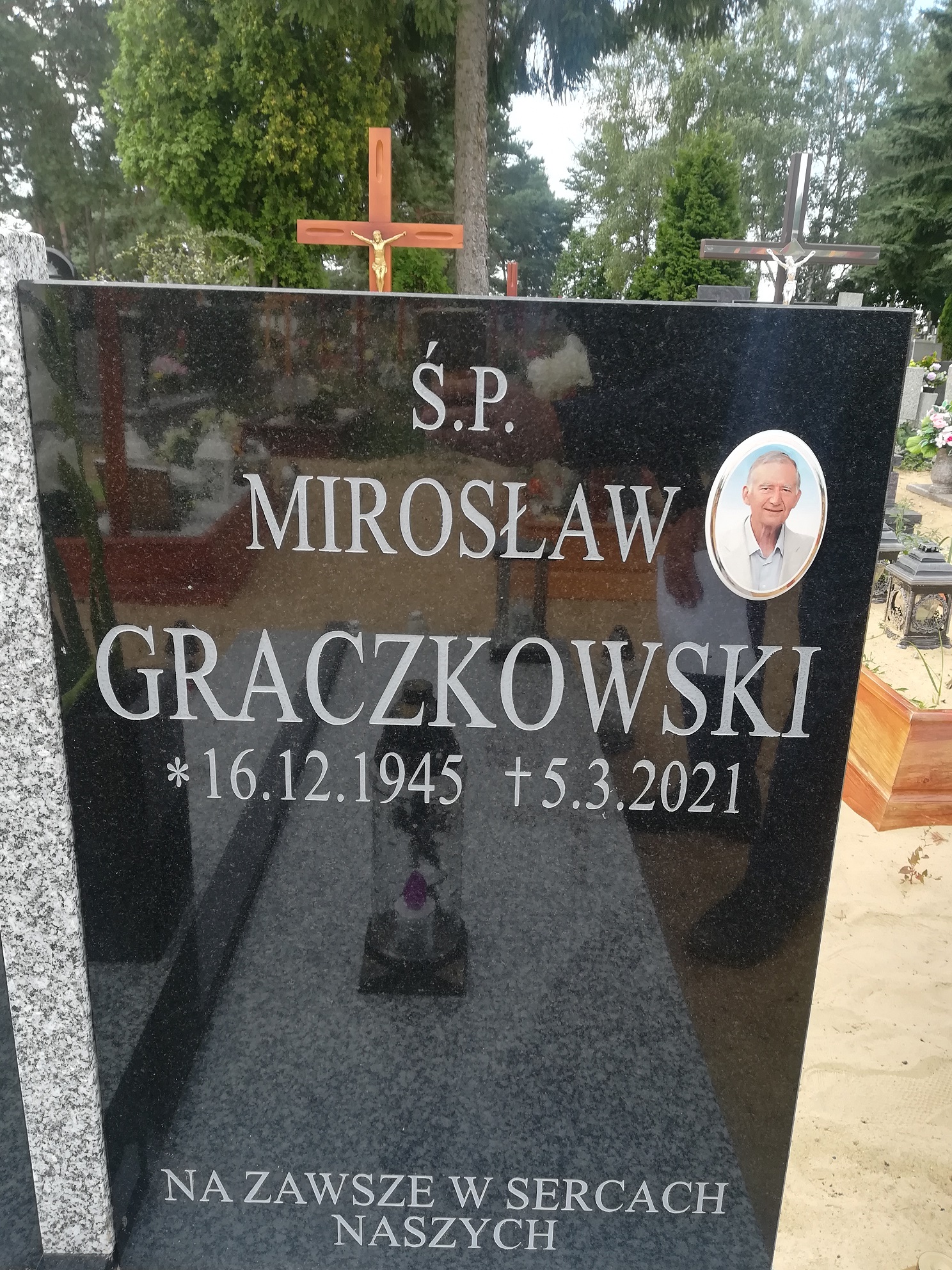 Mirosław Graczkowski 1945 Bydgoszcz - Grobonet - Wyszukiwarka osób pochowanych