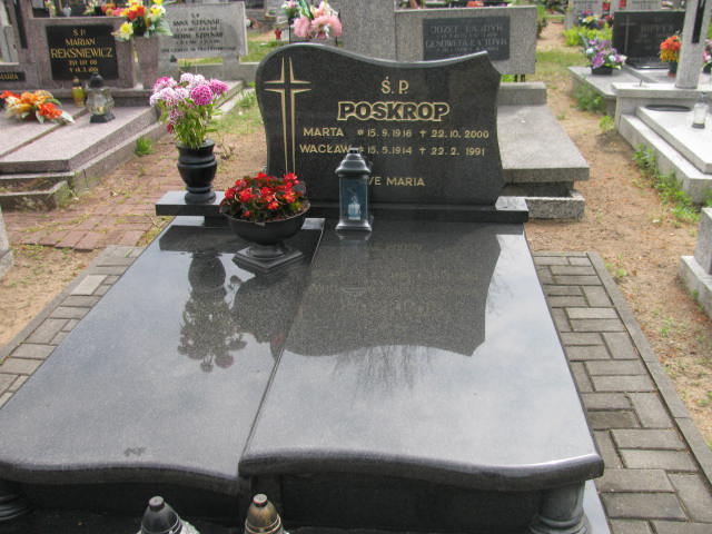 Grób Marta Poskrop