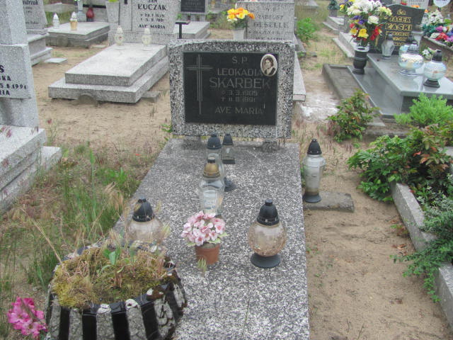 Grób Leokadia Skarbek
