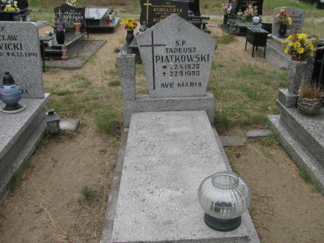 Grób Tadeusz Piątkowski