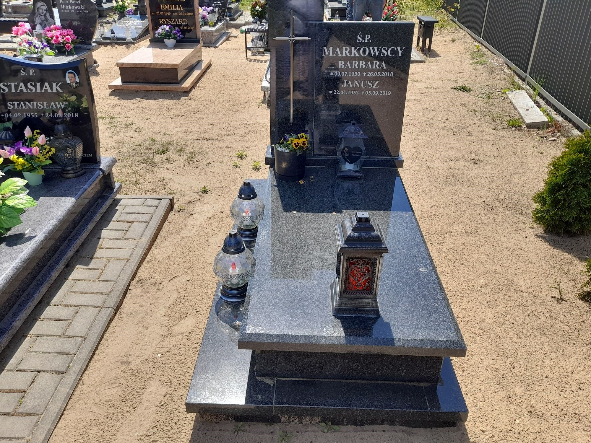 Grób Janusz Markowski