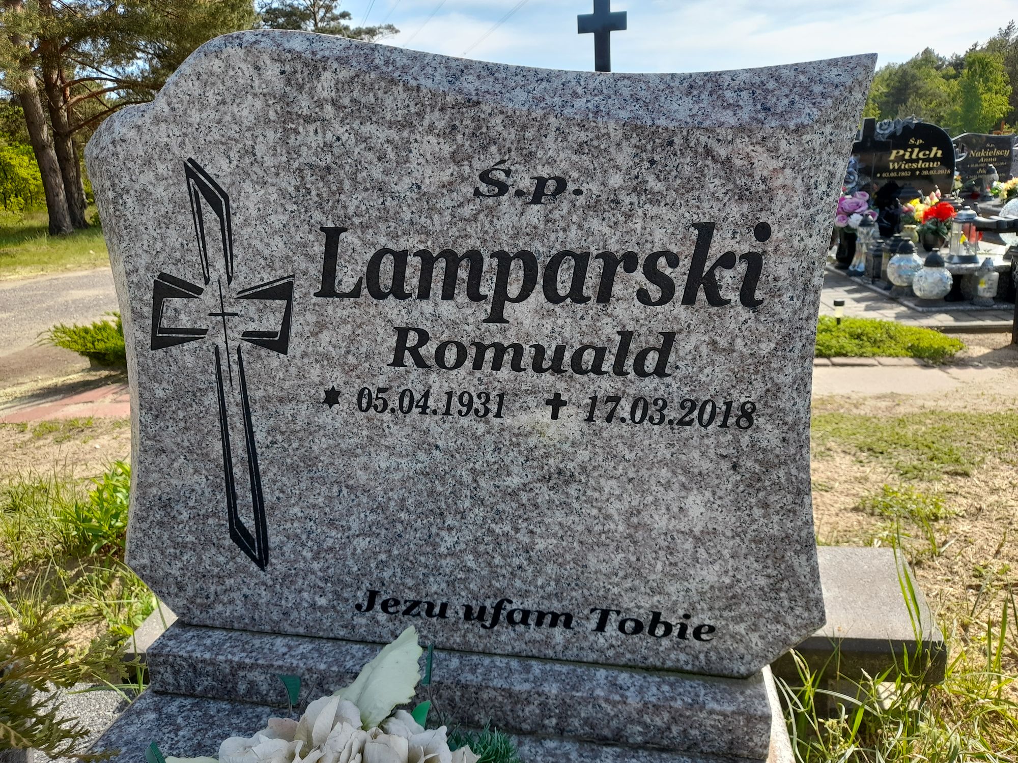 Romuald Lamparski 1931 Bydgoszcz - Grobonet - Wyszukiwarka osób pochowanych