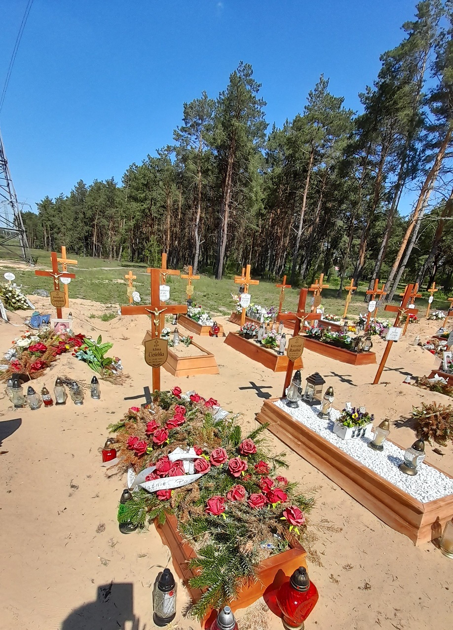 Alina Ciesielska 1945 Bydgoszcz - Grobonet - Wyszukiwarka osób pochowanych