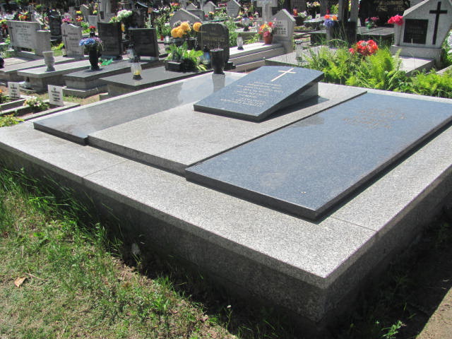 Grób Maria Kurek Sroka