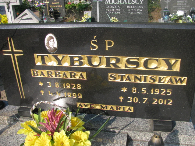 Barbara Tyburska 1928 Bydgoszcz - Grobonet - Wyszukiwarka osób pochowanych