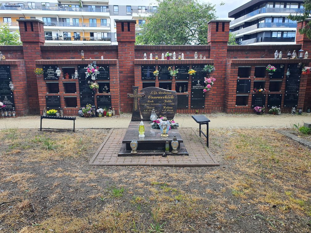 Lech Czarnecki 1935 Bydgoszcz - Grobonet - Wyszukiwarka osób pochowanych