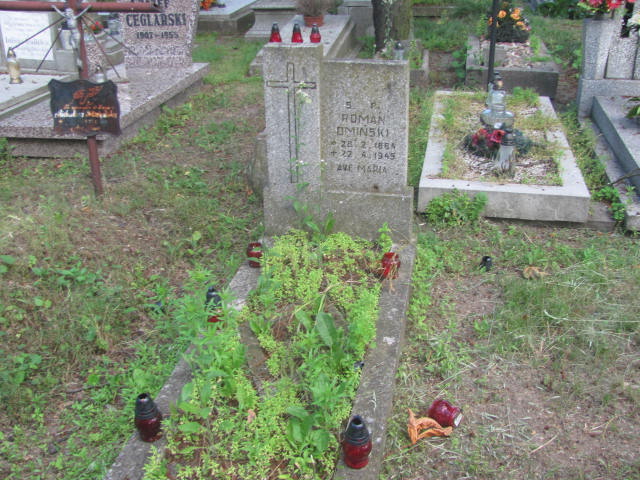 Grób Roman Omiński