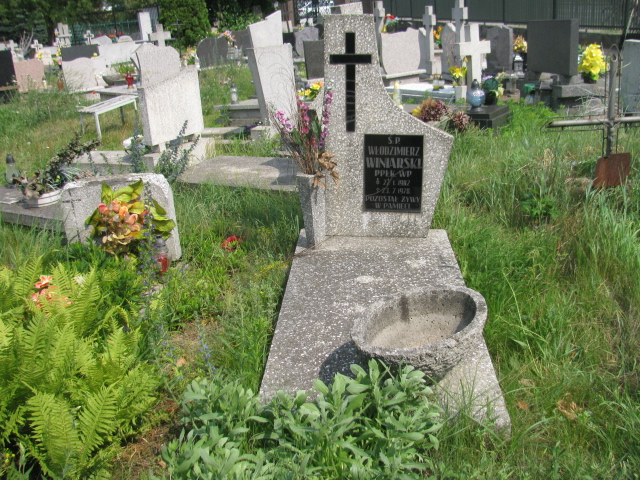 Grób Włodzimierz Winiarski